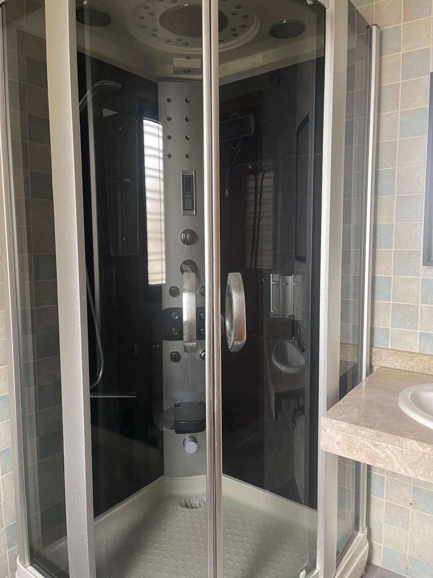 Stelarium-suite Con Bano Privado En Casa Compartida-uebica2 Kwatera prywatna *