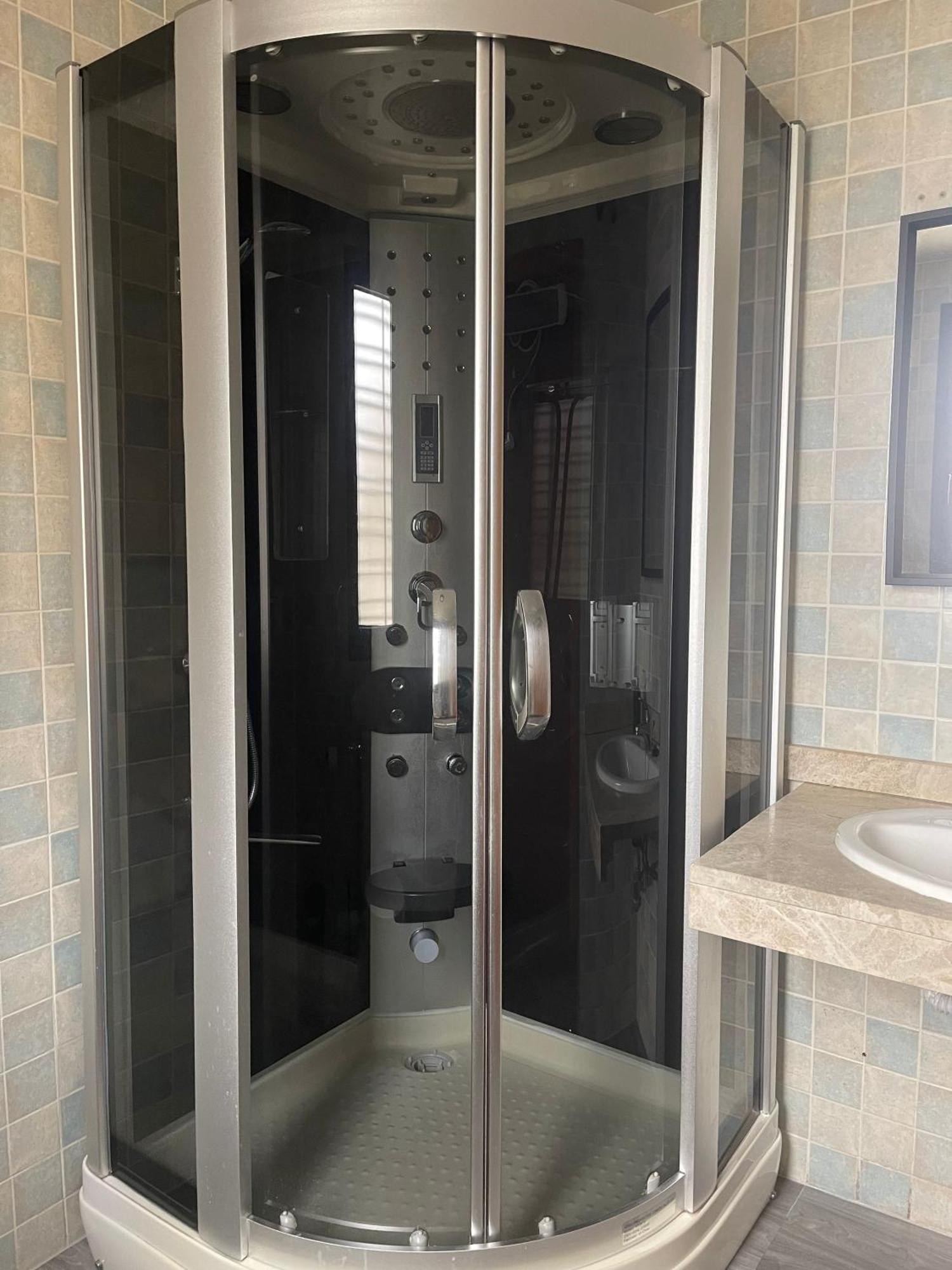 Stelarium-suite Con Bano Privado En Casa Compartida-uebica2 Kwatera prywatna Mairena del Aljarafe