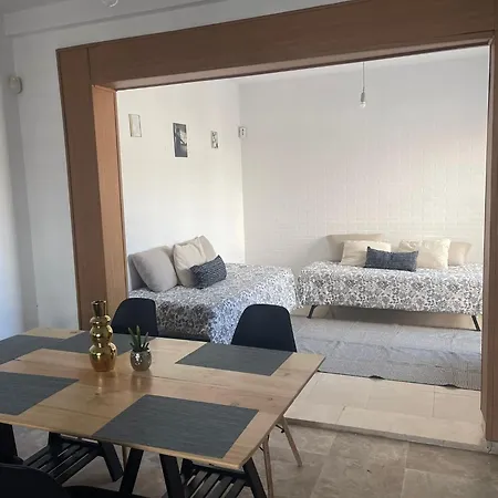 Stelarium-Suite Con Bano Privado En Casa Compartida-Uebica2 Mairena del Aljarafe Exterior photo