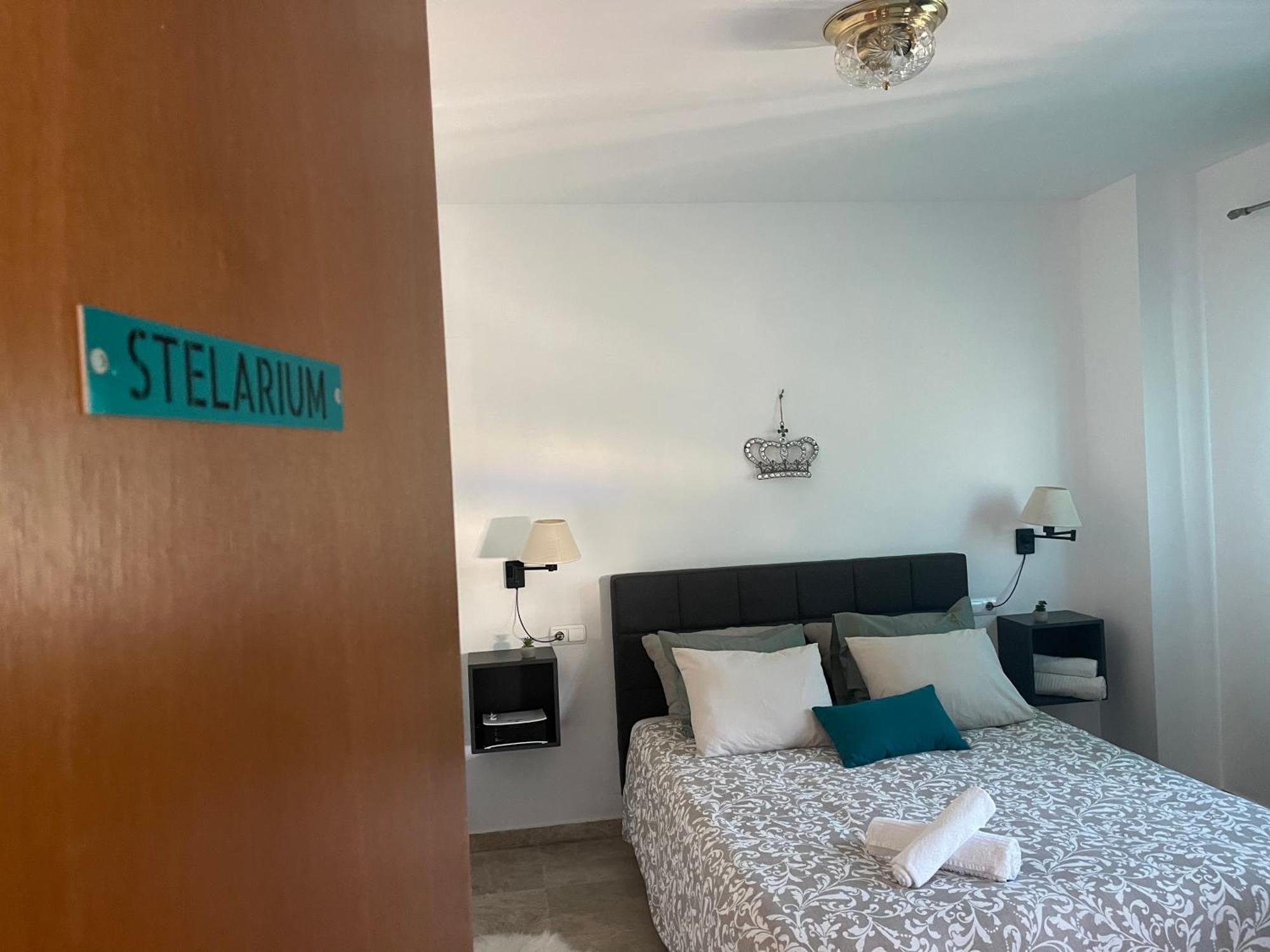 Stelarium-suite Con Bano Privado En Casa Compartida-uebica2 Alloggio in famiglia