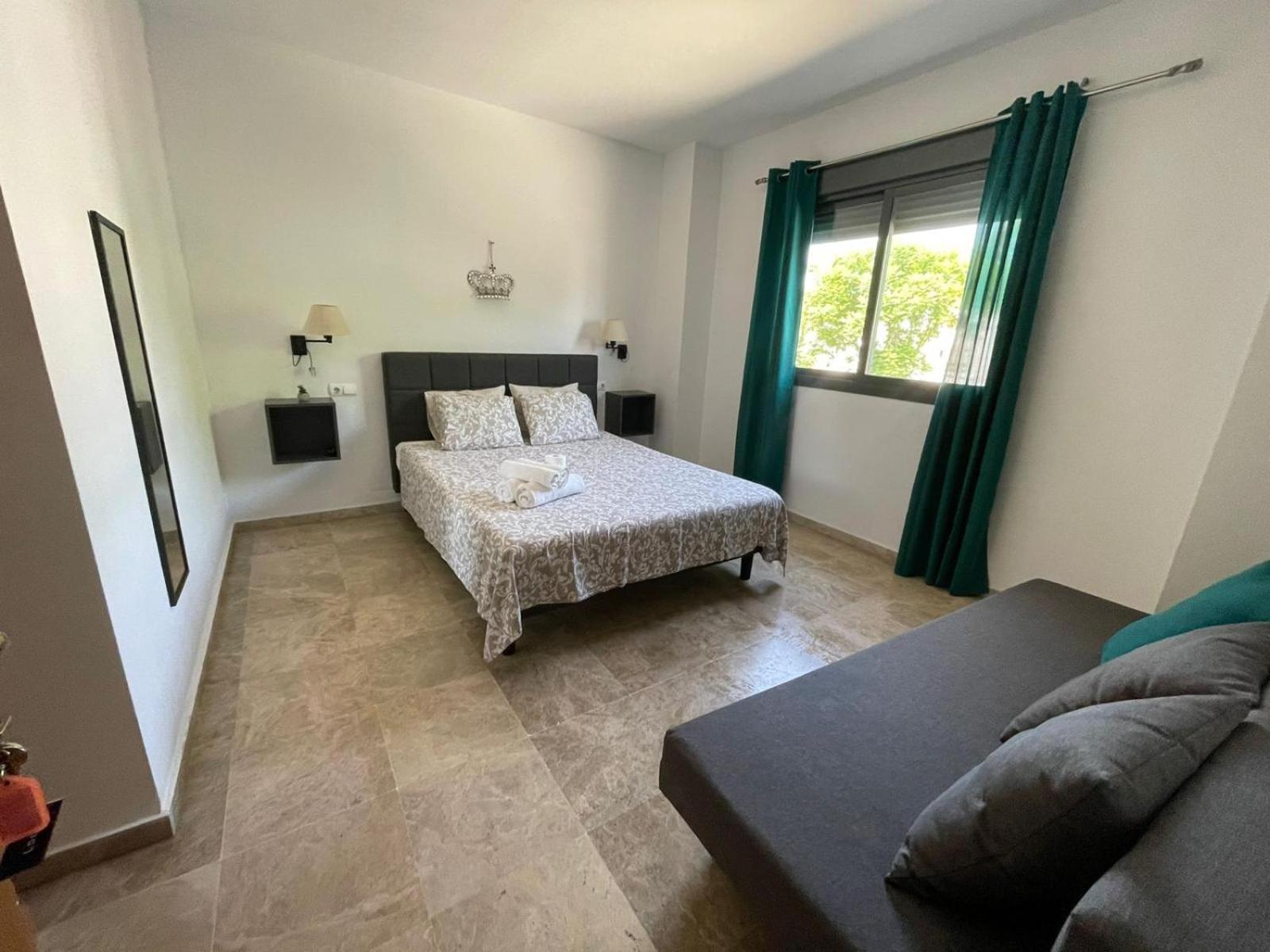 Homestay Stelarium-suite Con Bano Privado En Casa Compartida-uebica2 Mairena del Aljarafe